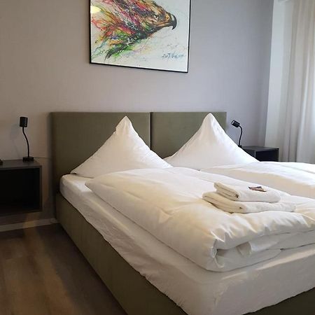 Zesch Pension New Nomads מראה חיצוני תמונה